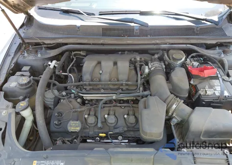 2013 Ford Police Interceptor из США, поврежденный, VIN 1FAHP2M80DG201734